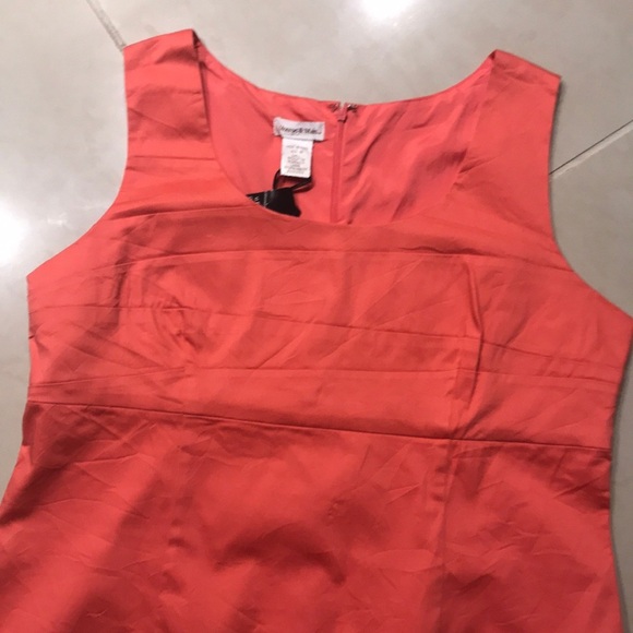 Monroe & Main Dress Sz. 16 - Picture 4 of 7